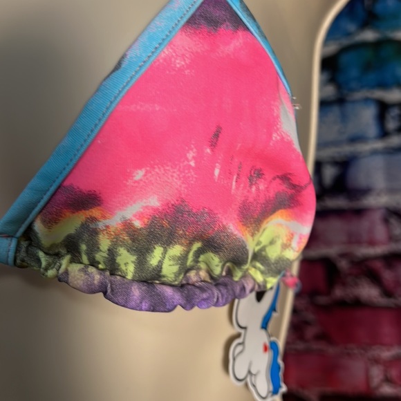 New Electric Halter Top - Picture 4 of 8